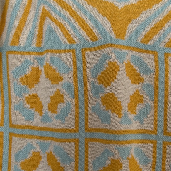 Knit spring or summer top or dress beautiful knitting work. Never wore, NEW. - Picture 2 of 5